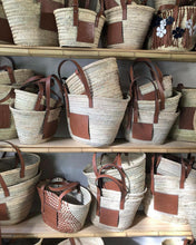 Load image into Gallery viewer, Loewe raffia basket bag
