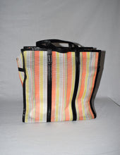 Load image into Gallery viewer, Balenciaga Bazar shopper M
